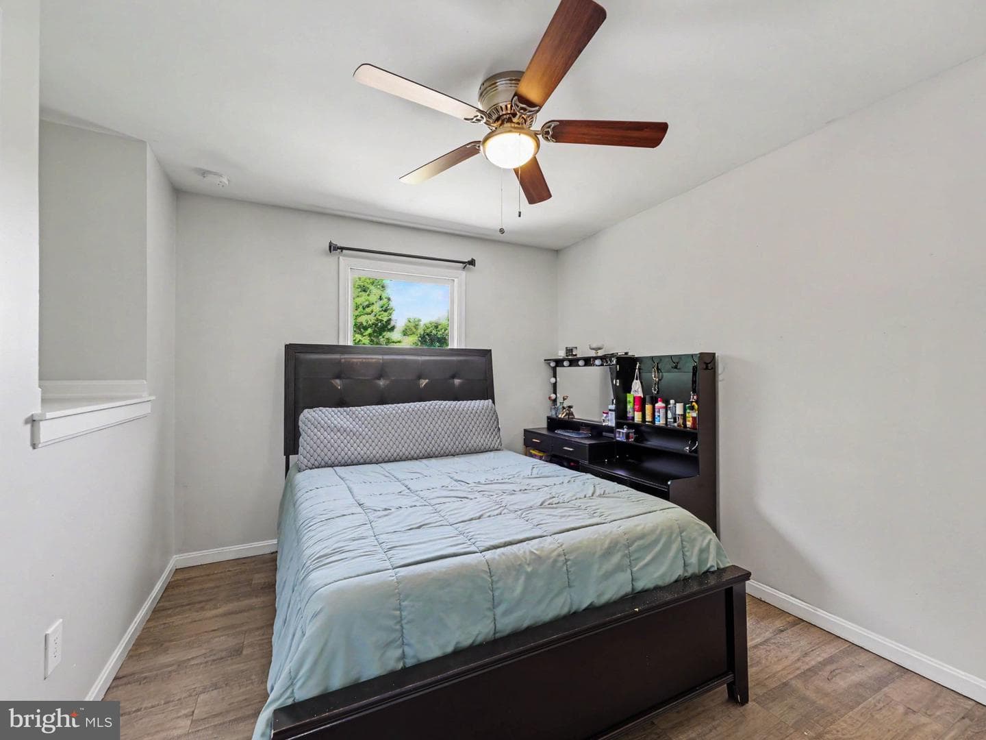8 B Vue Avenue photo 13