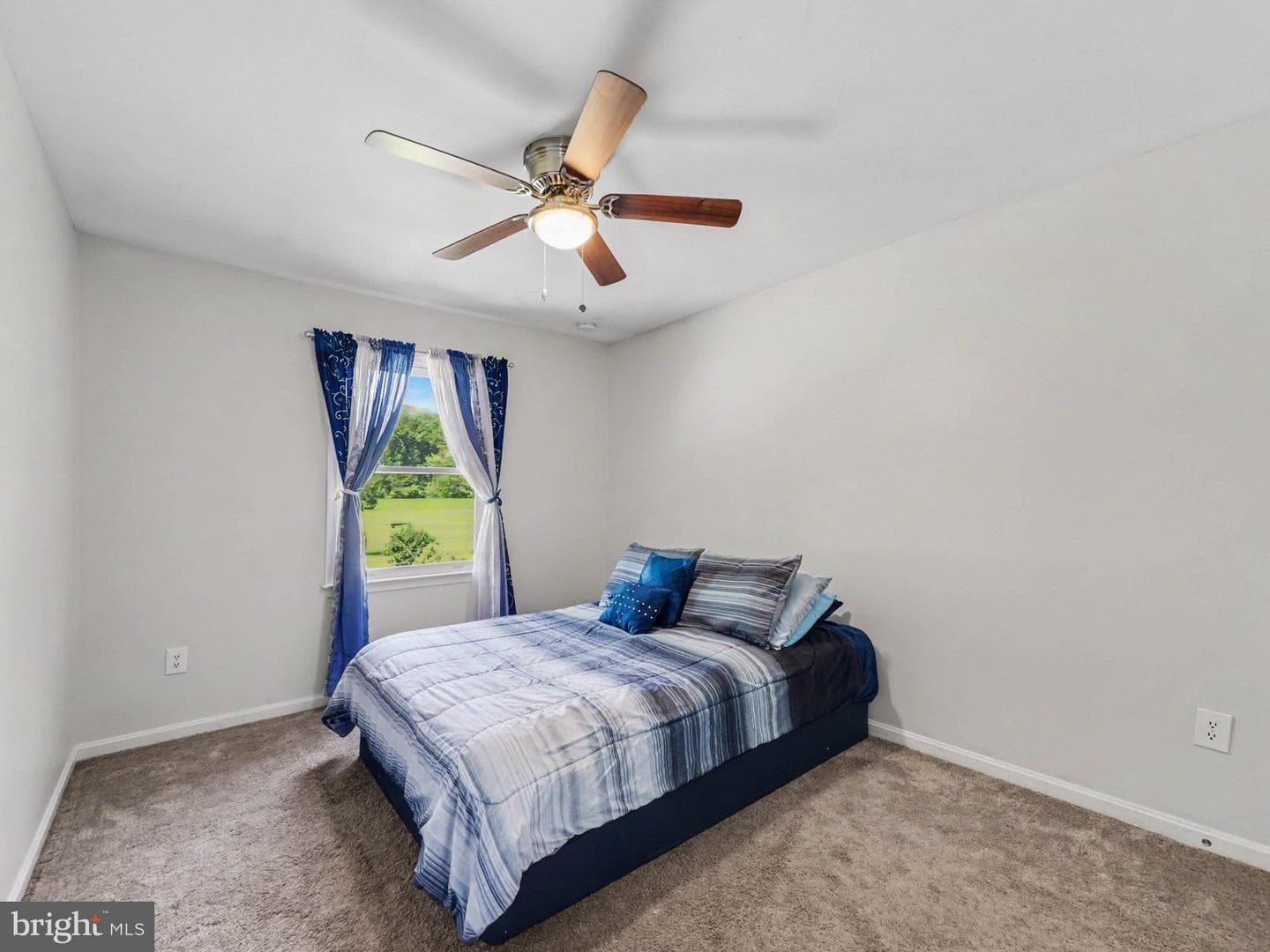 8 B Vue Avenue photo 15