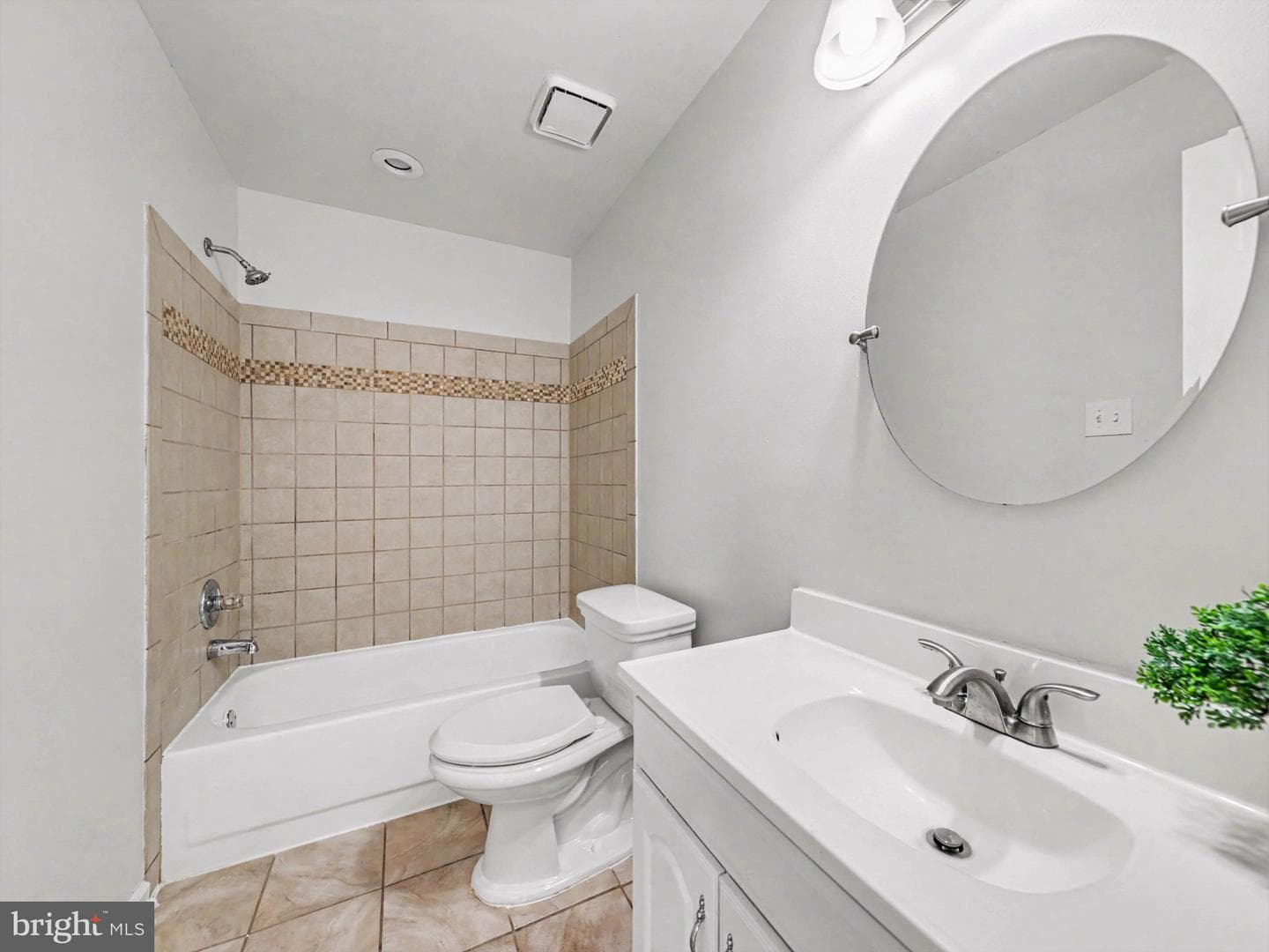 8 B Vue Avenue photo 21