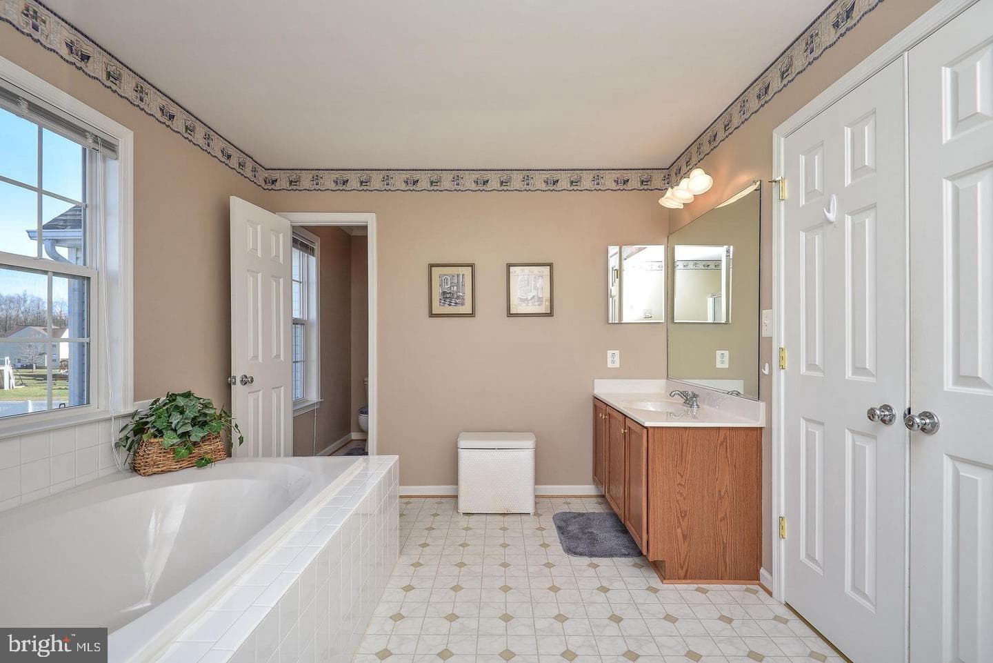 9 Saint Claires Court photo 54