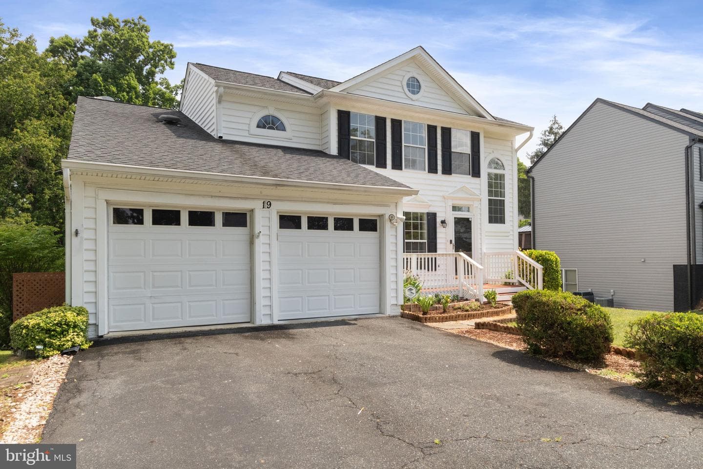 19 Puritan Pl photo 4