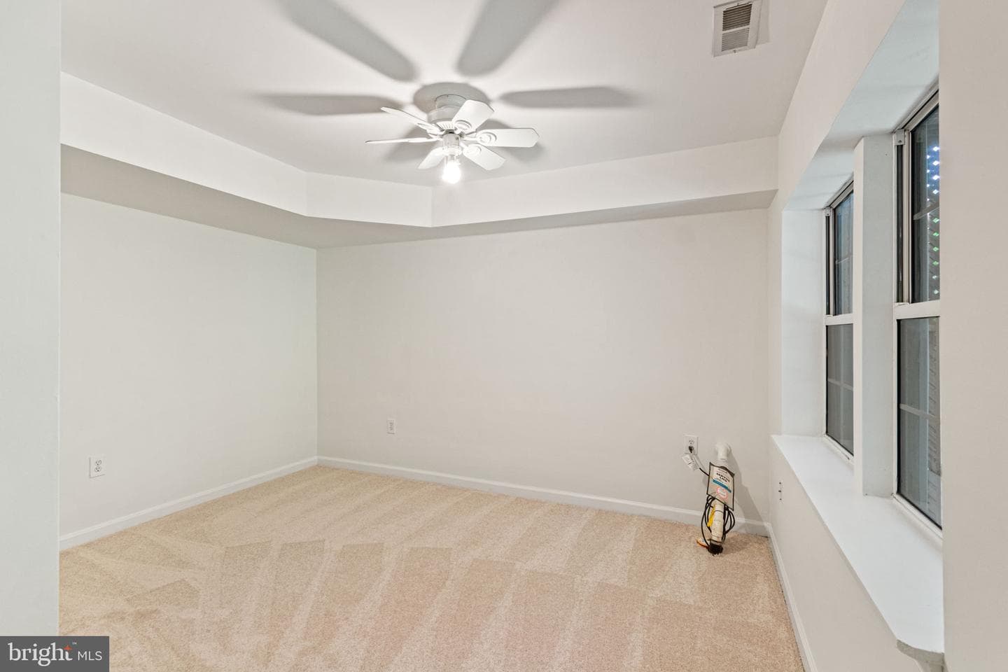 19 Puritan Pl photo 40