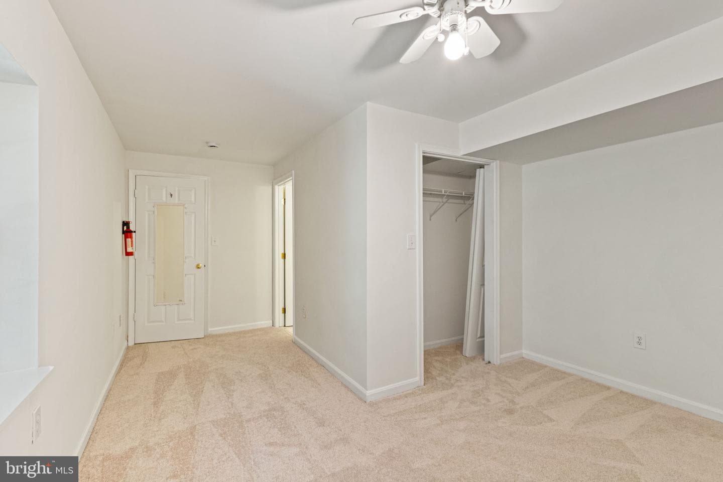 19 Puritan Pl photo 41