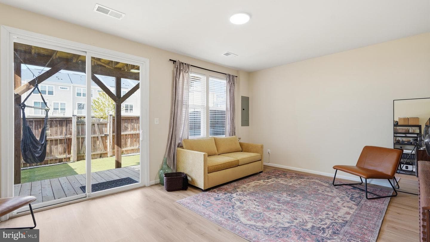 438 Boxelder Drive #103 photo 33