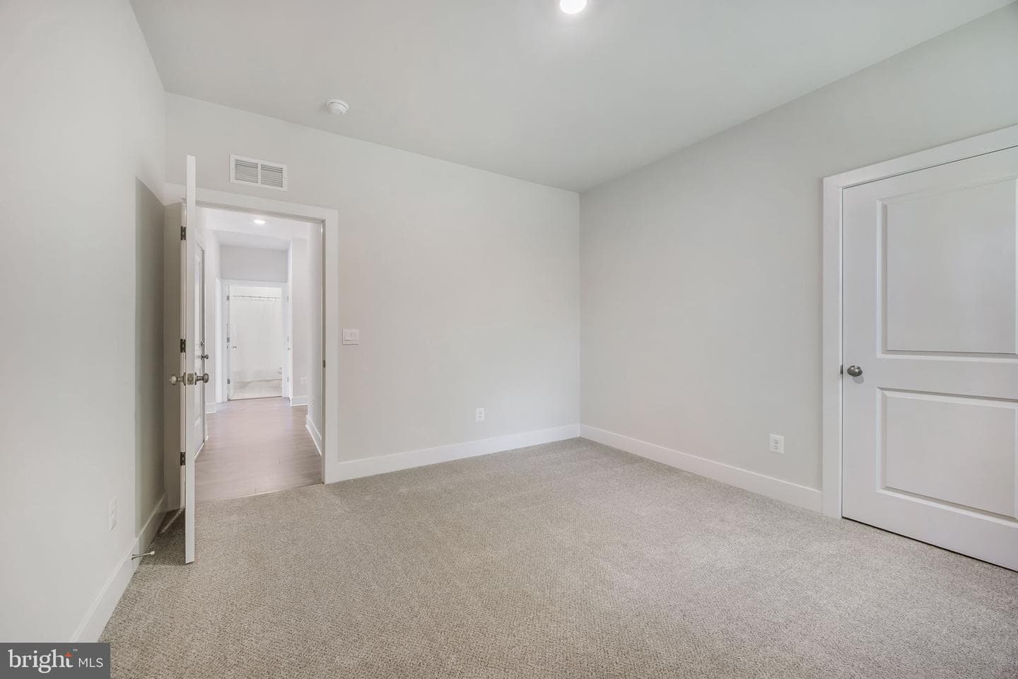 626 Long Meadow Drive photo 30
