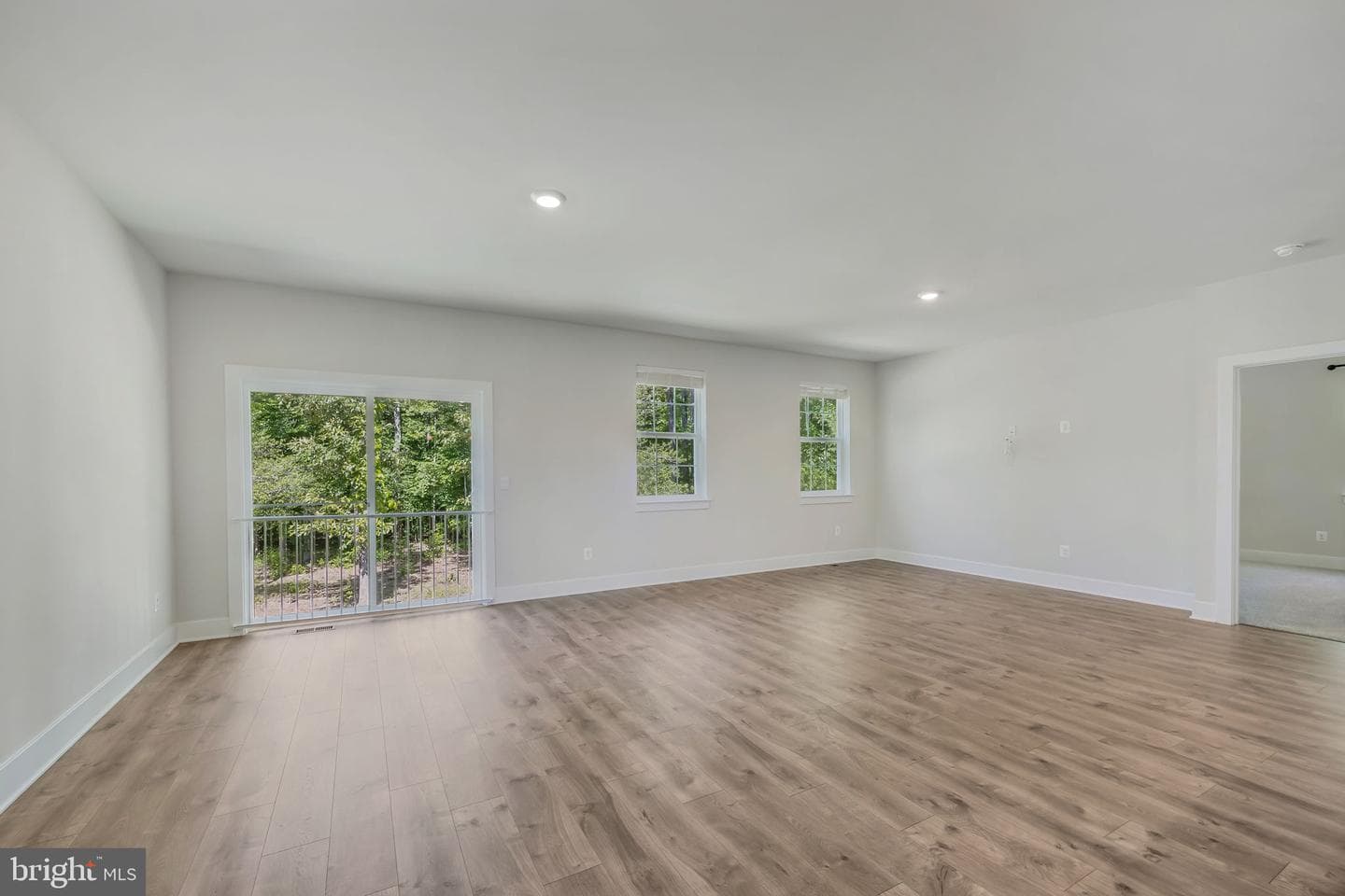 626 Long Meadow Drive photo 6