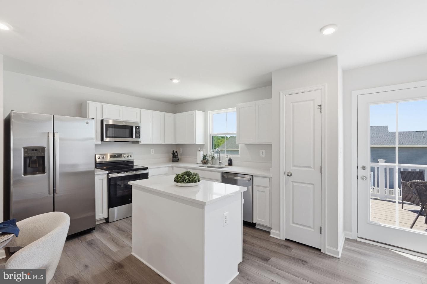 1704 Nebula Lane photo 9