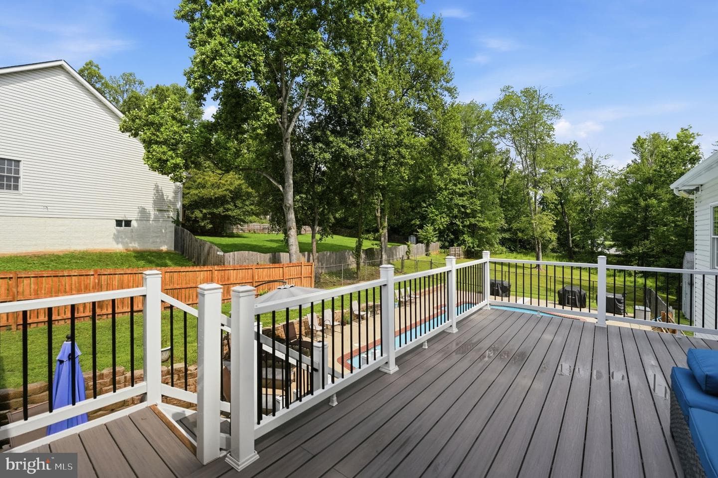 9 Falling Water Court photo 29