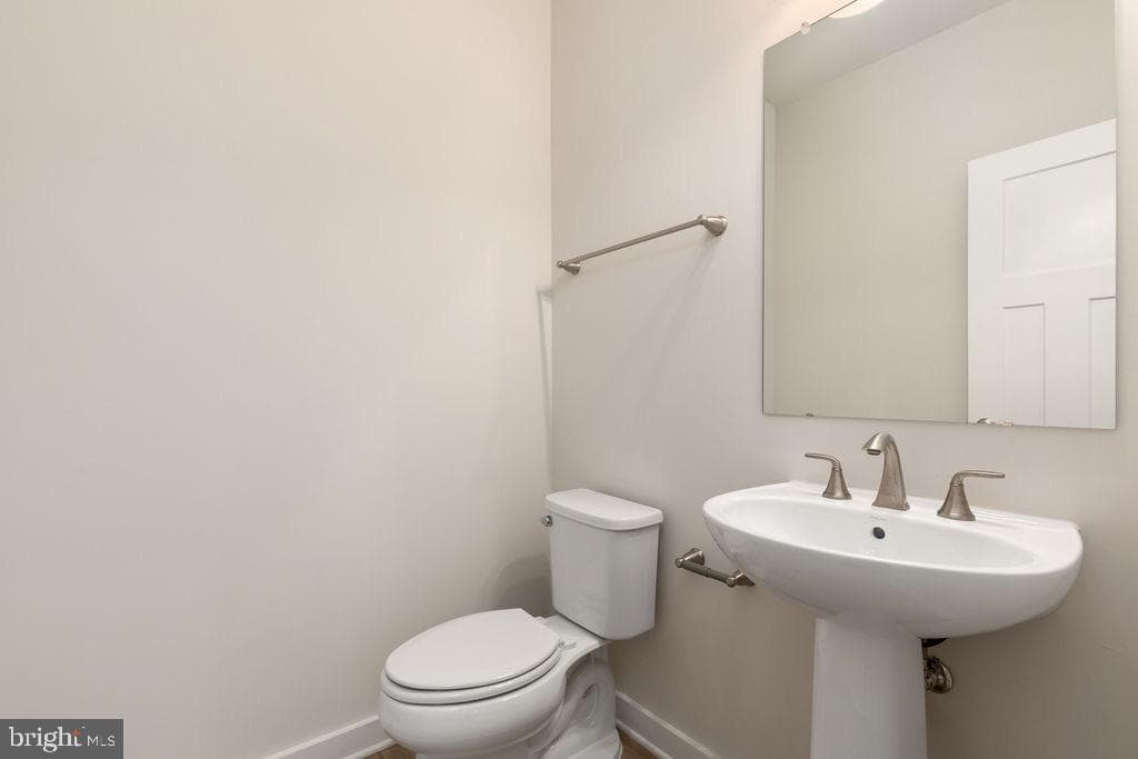 8 Timberidge Drive photo 29