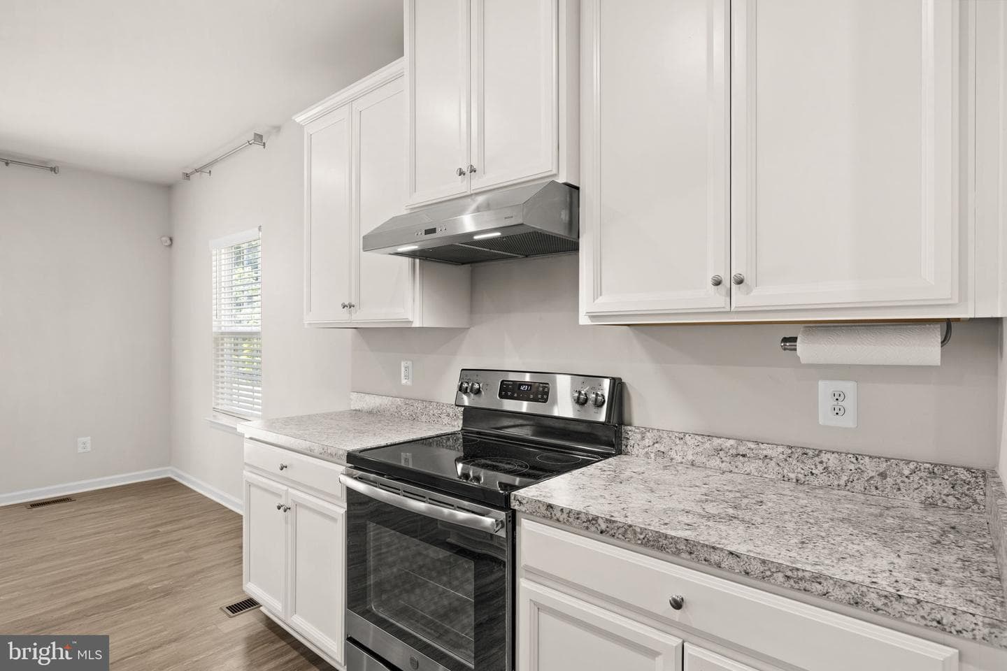 124 Brooke Village Drive photo 10