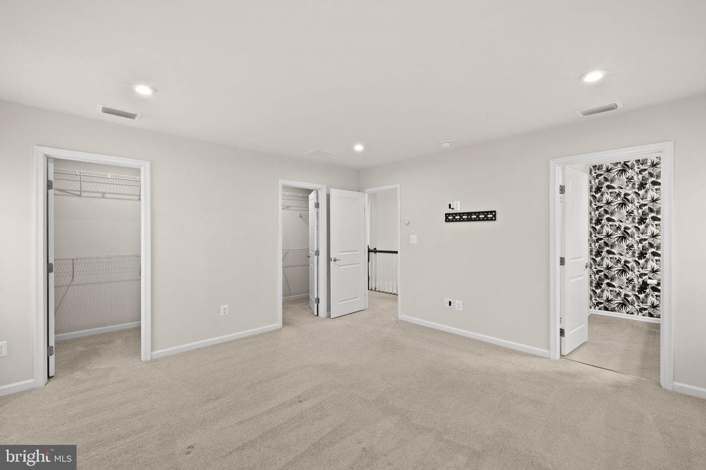 124 Brooke Village Drive photo 20