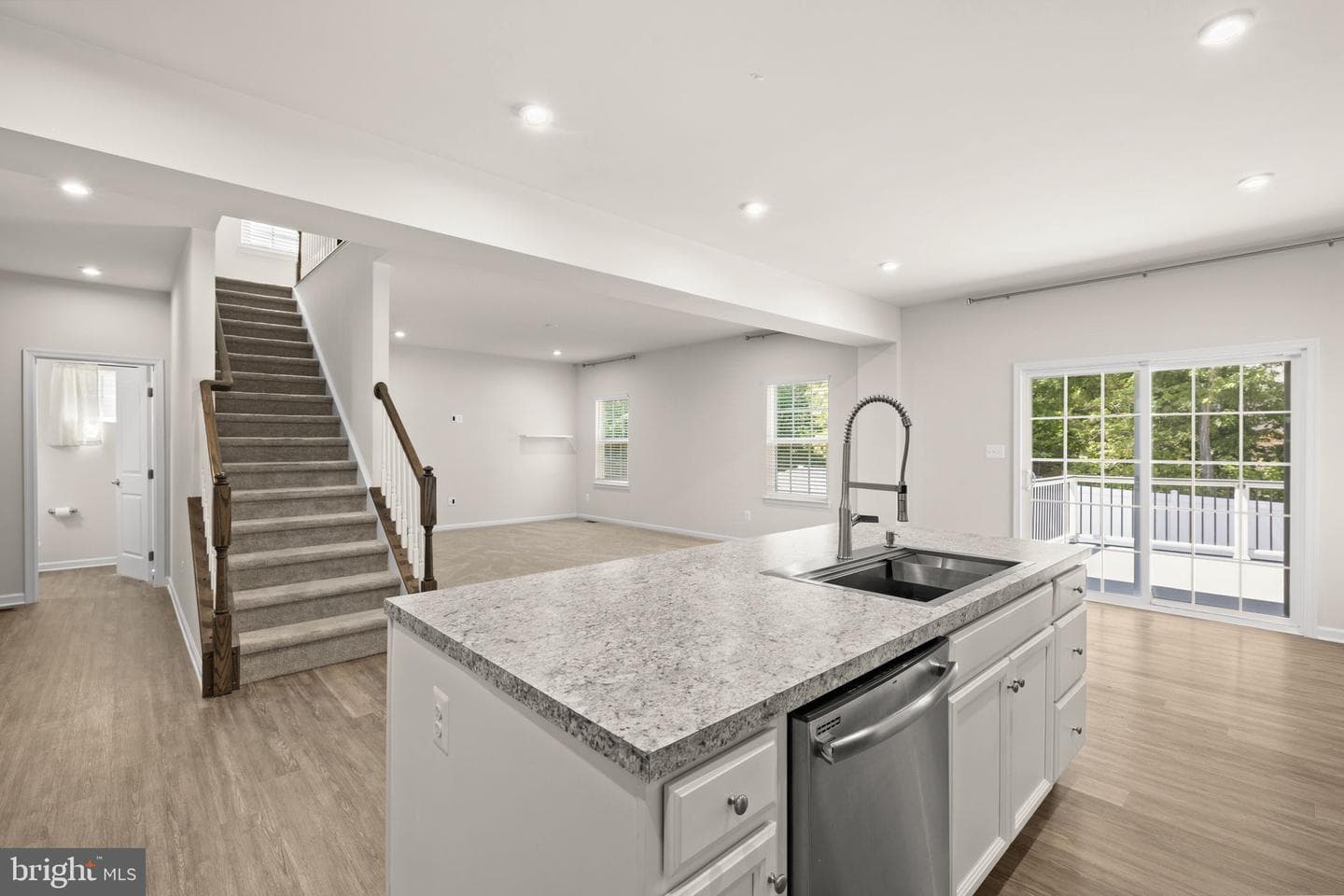 124 Brooke Village Drive photo 9