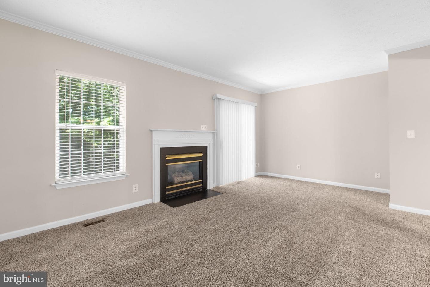 204 Sterling Court photo 11