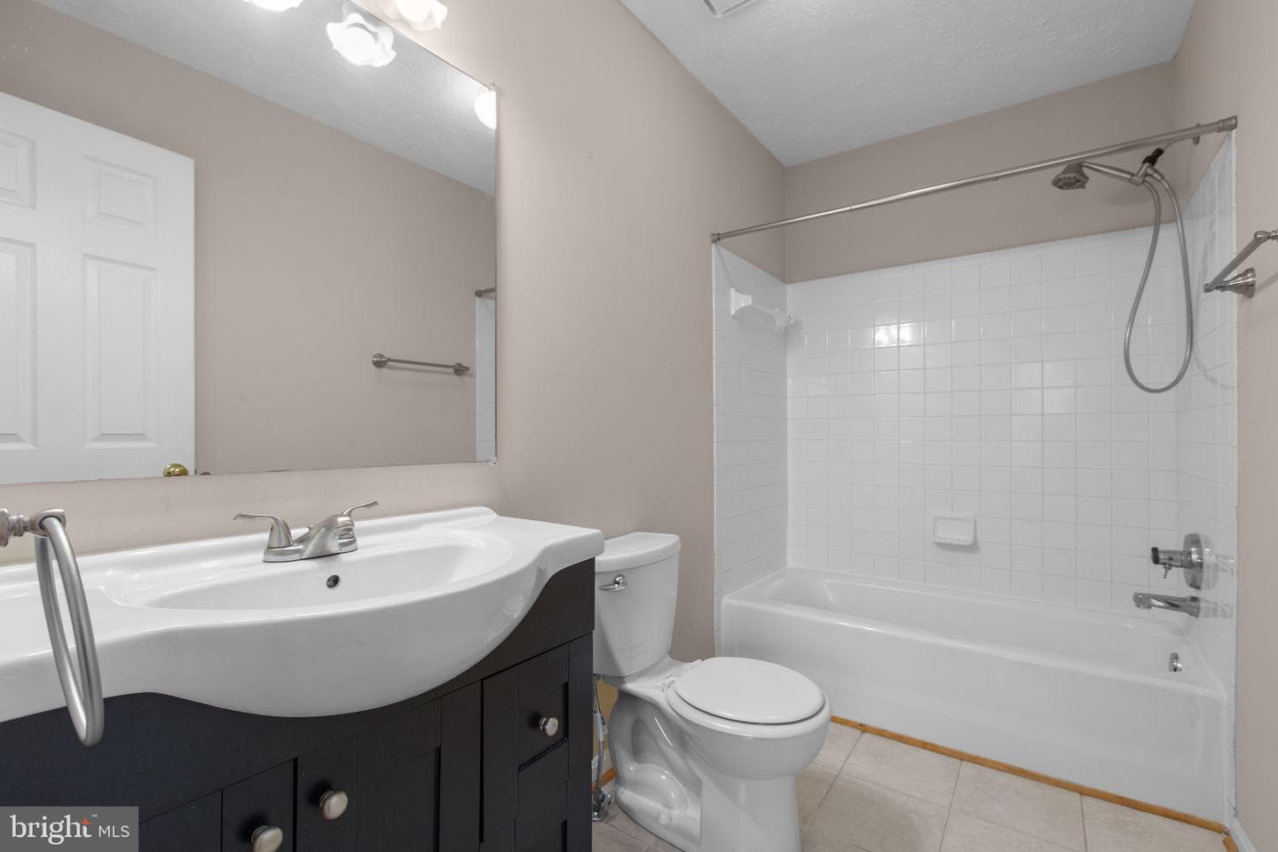 204 Sterling Court photo 20