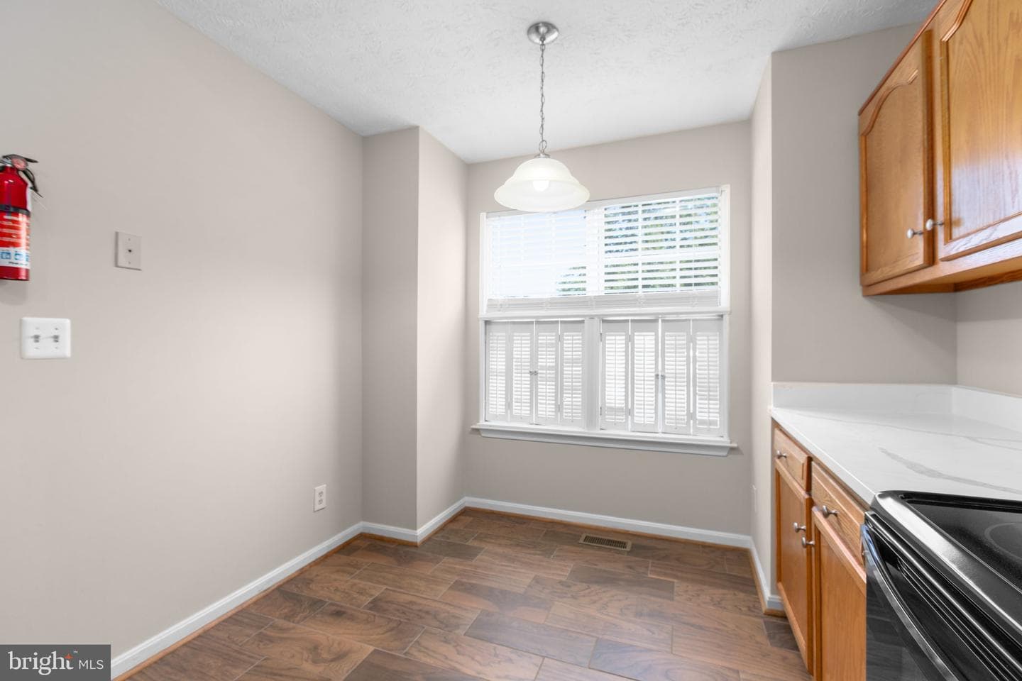 204 Sterling Court photo 4