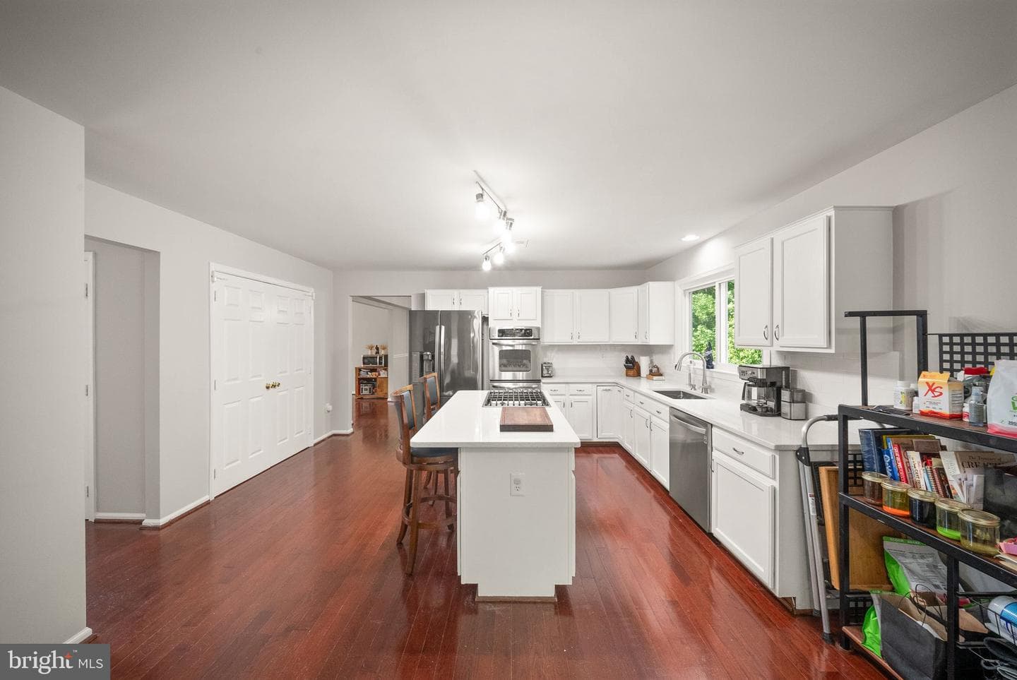 8 Willow Glen Court photo 13