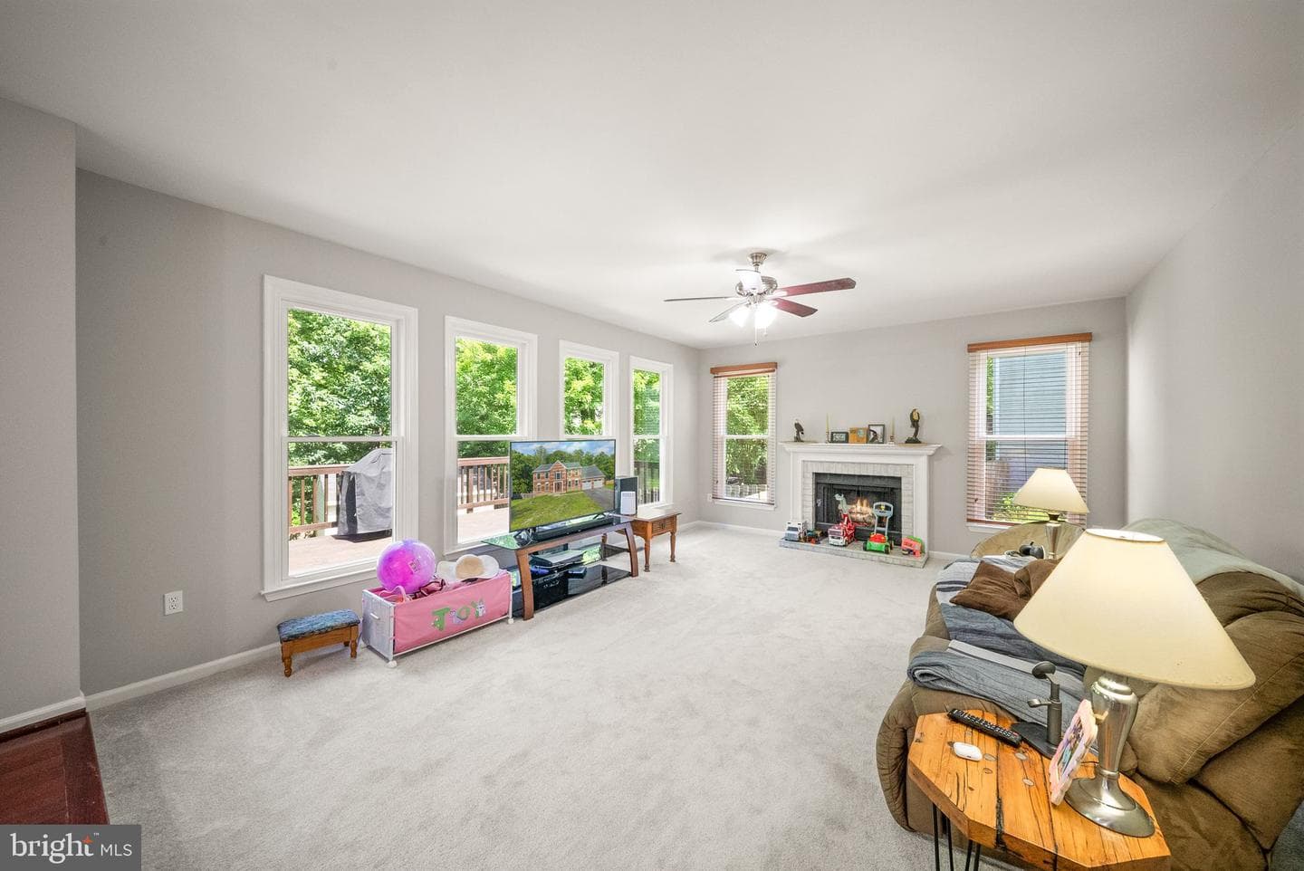 8 Willow Glen Court photo 16