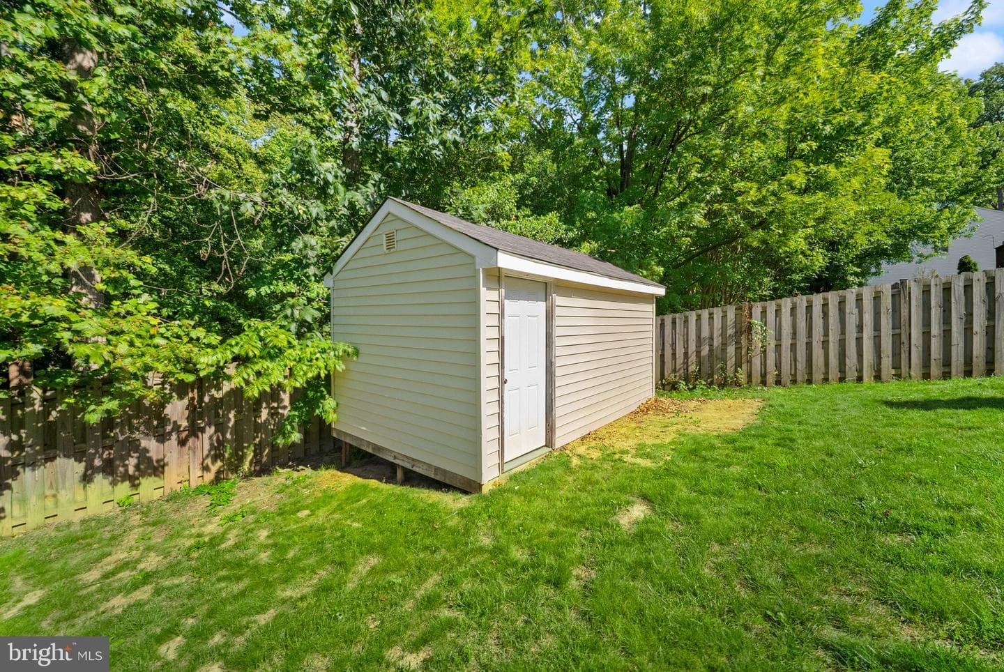 8 Willow Glen Court photo 44