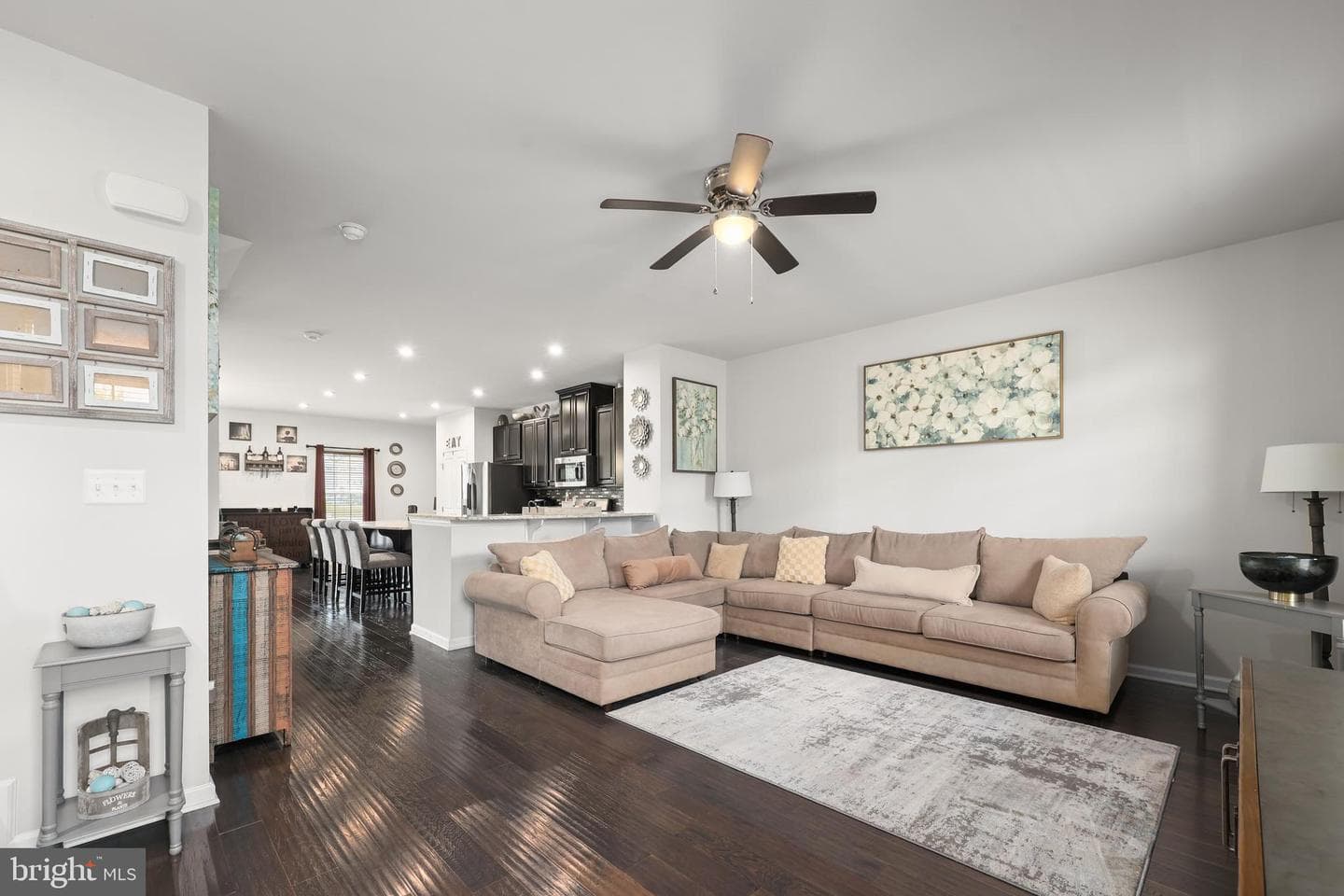 206 Landing Drive photo 10