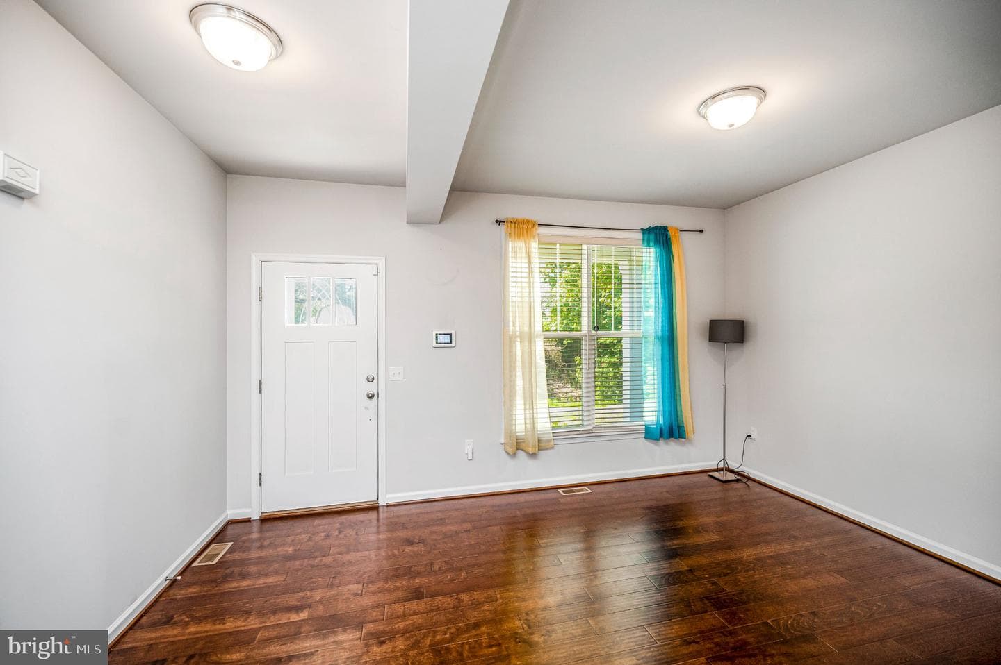 121 Forbes St photo 15