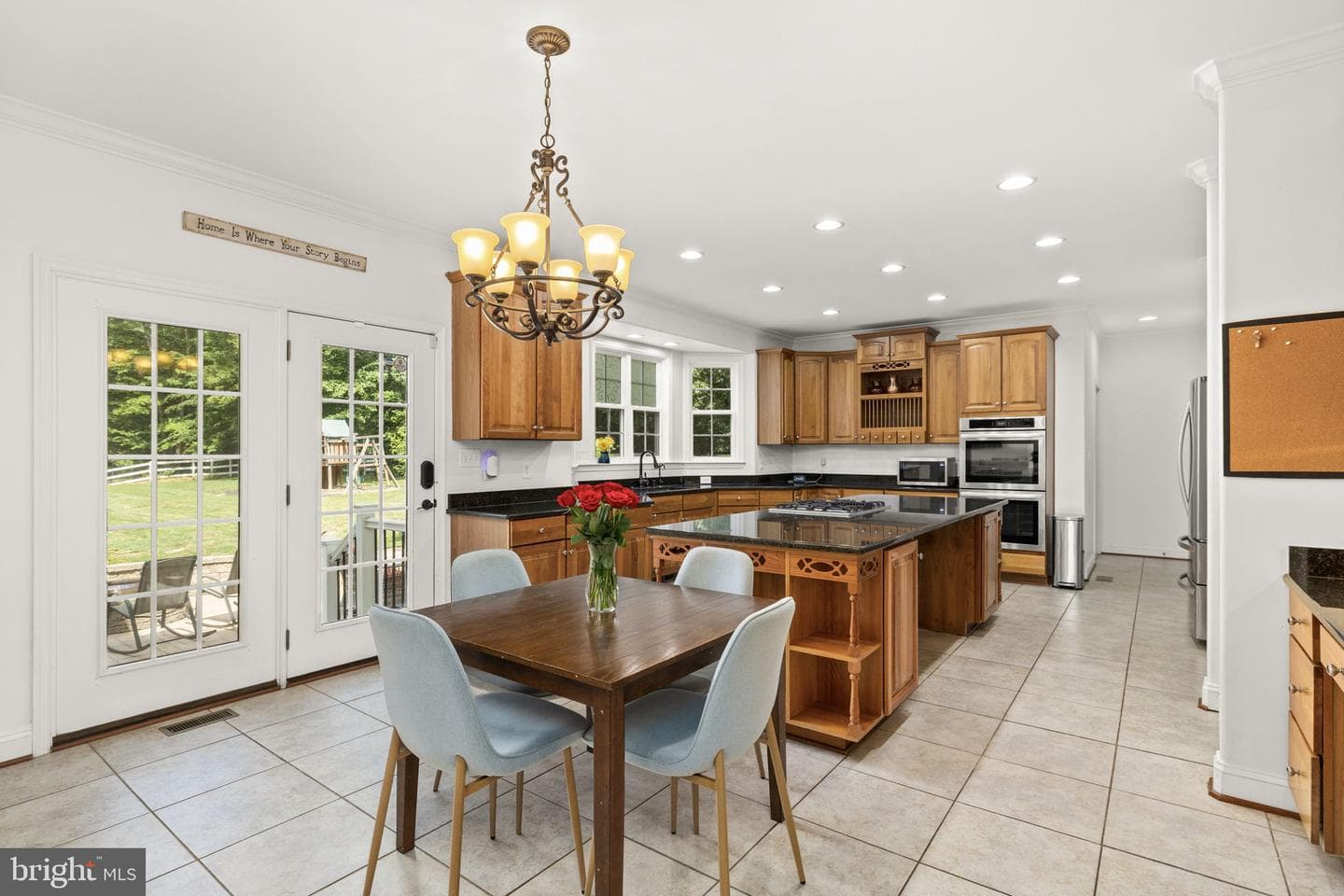 32 Mills Hollow Drive photo 17