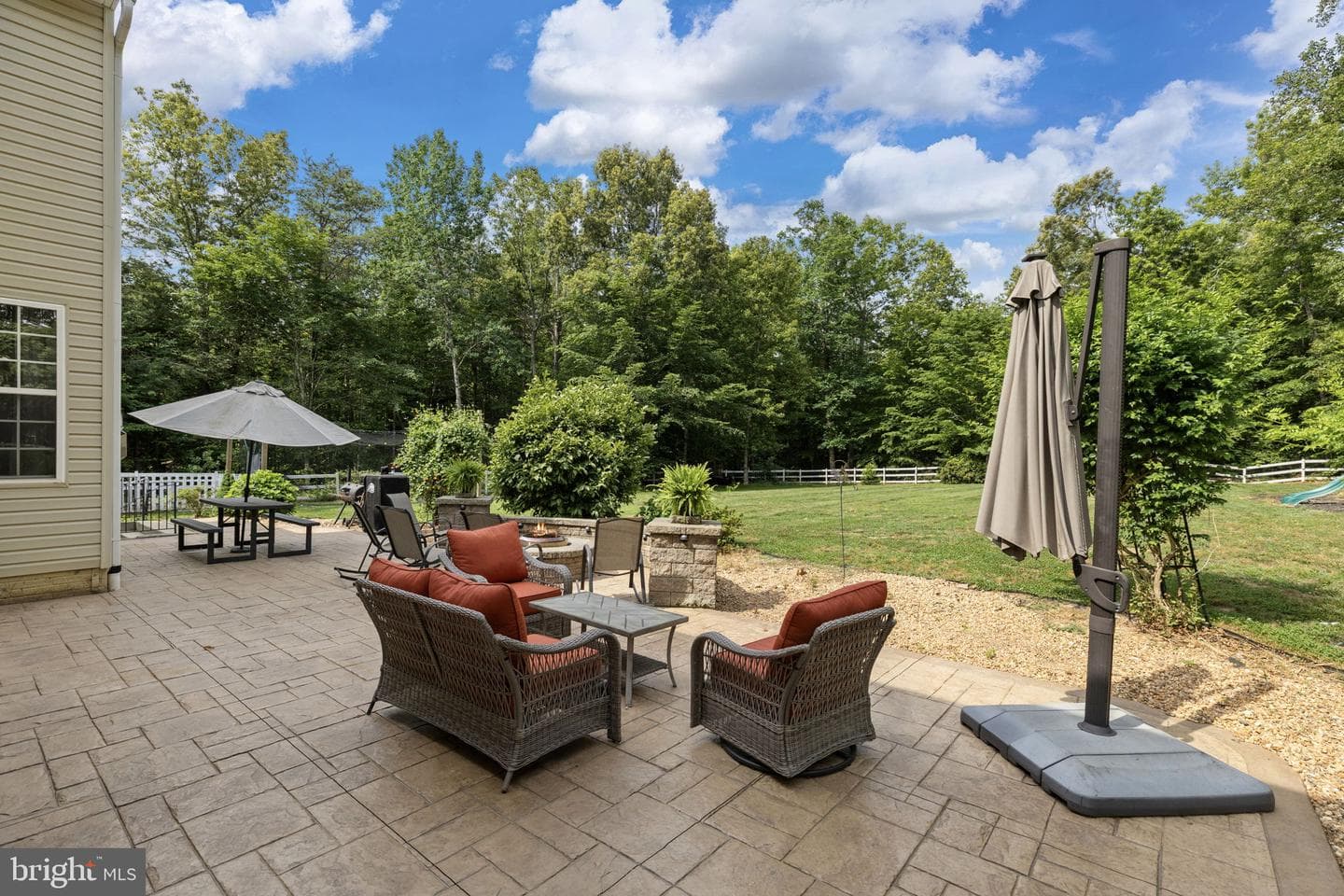 32 Mills Hollow Drive photo 51