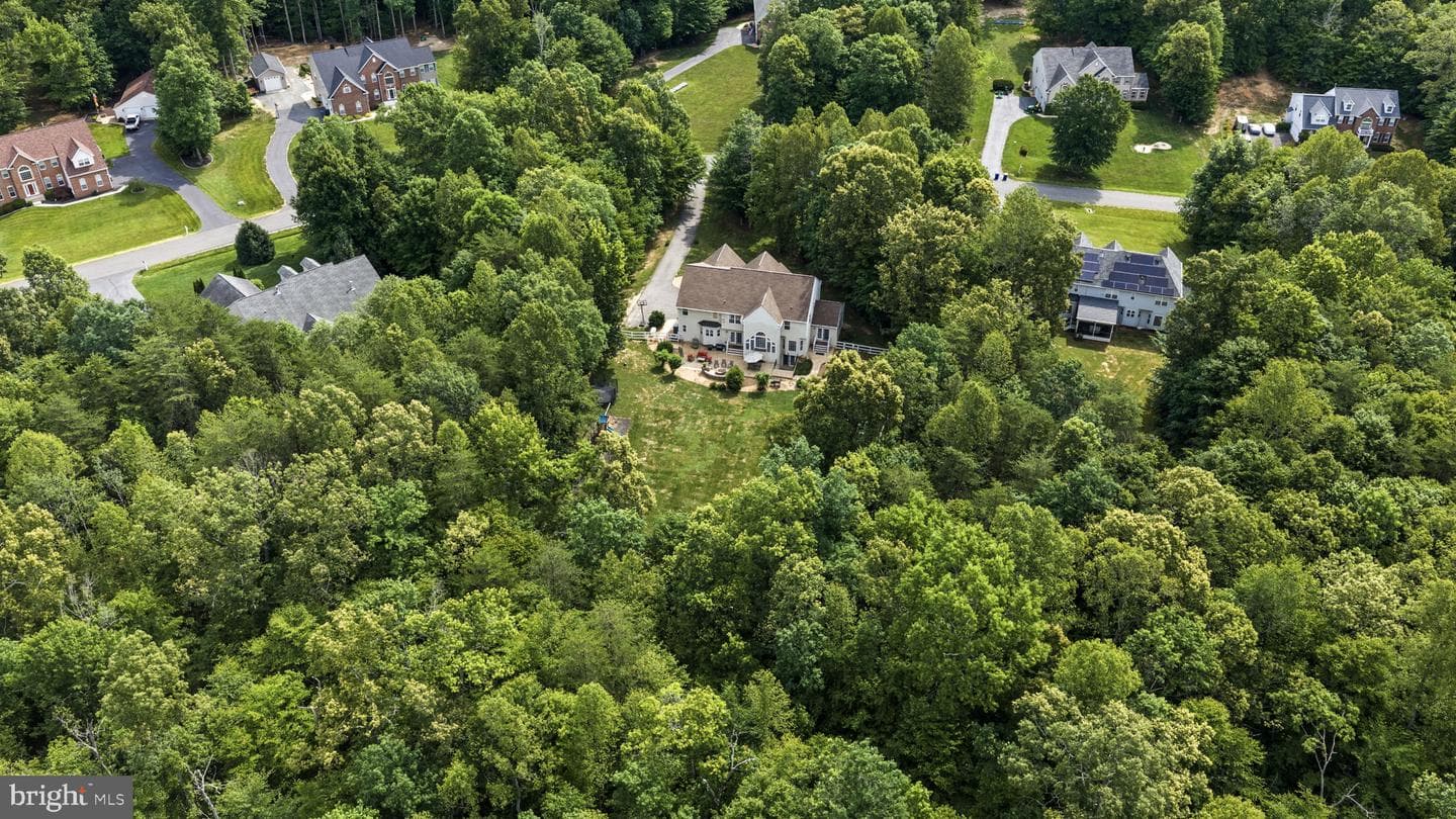 32 Mills Hollow Drive photo 60