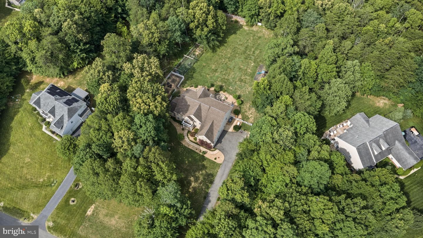32 Mills Hollow Drive photo 61