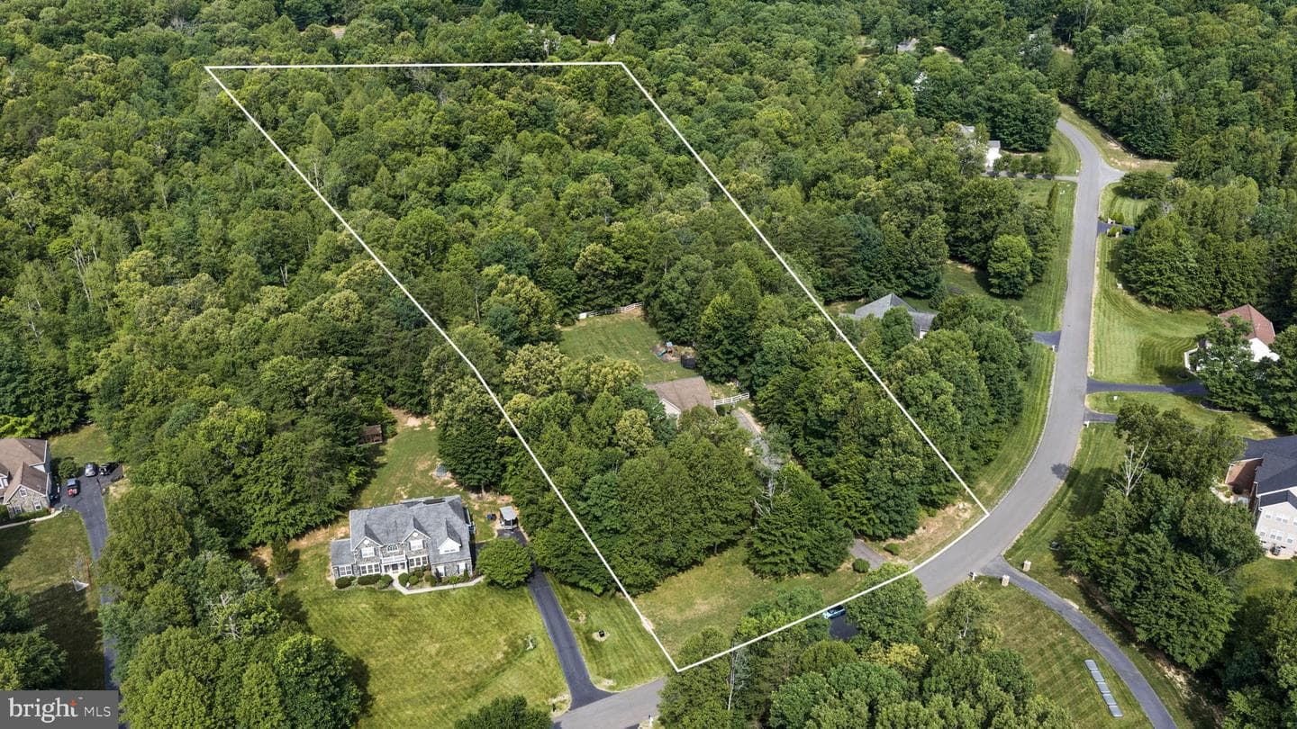 32 Mills Hollow Drive photo 64