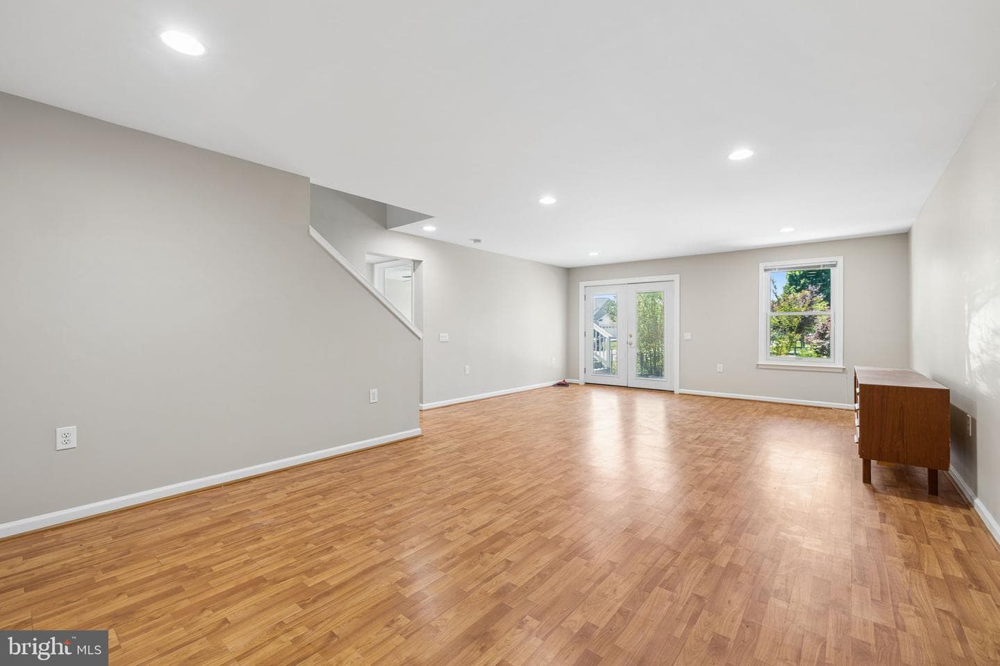 27 Buchanan Court photo 24