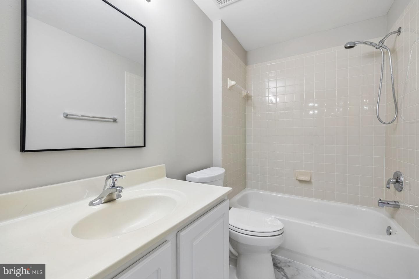 27 Buchanan Court photo 30