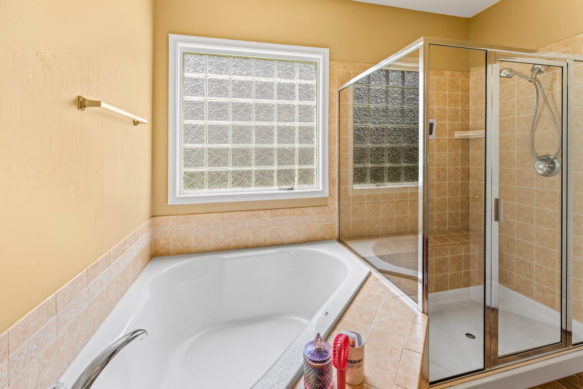 1015 Julian Drive photo 24