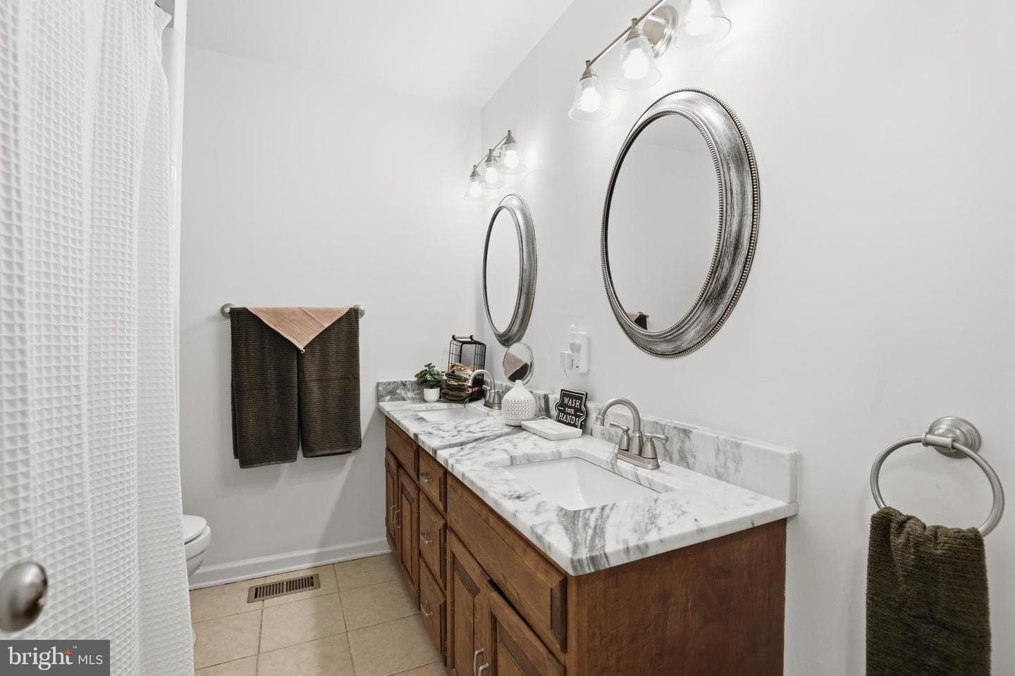 519 Mccarty Road photo 19