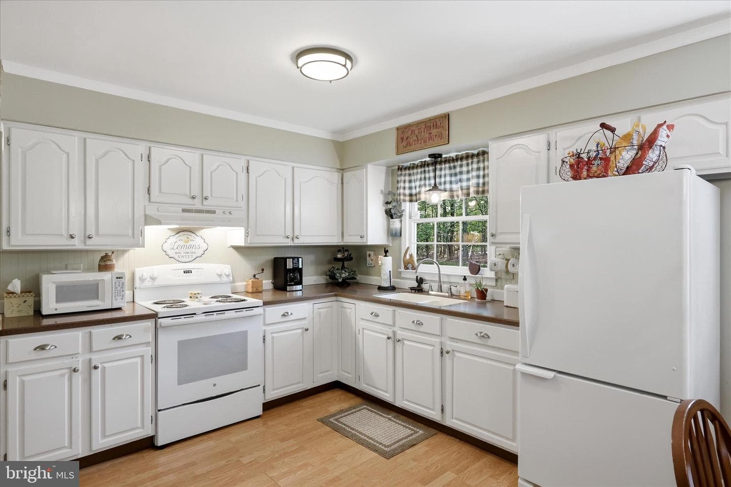82 Kings Hill Road photo 12