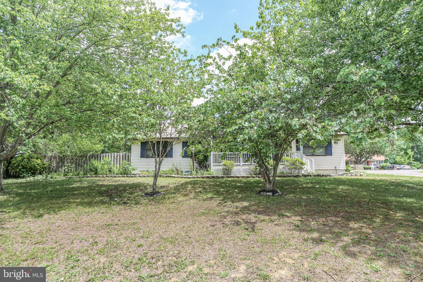 808 Cresthill Road, Fredericksburg