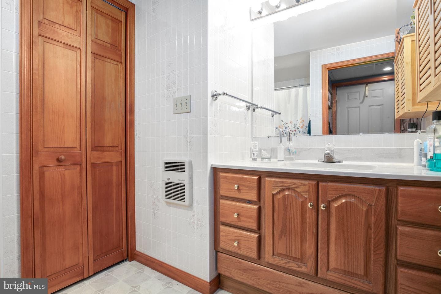 808 Cresthill Road photo 40