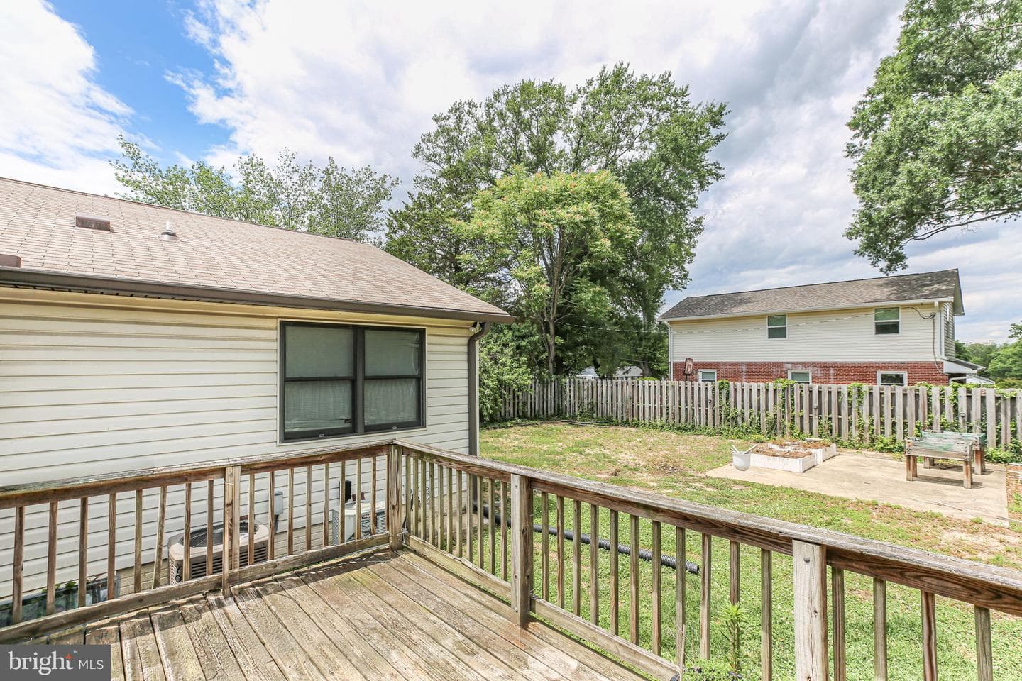 808 Cresthill Road photo 45