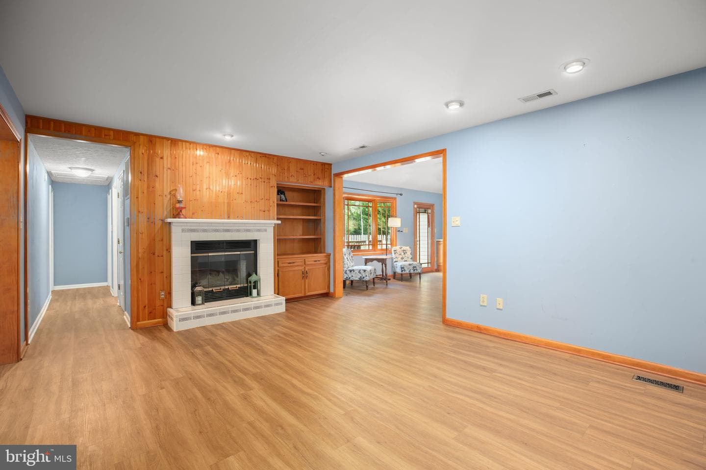 808 Cresthill Road photo 7