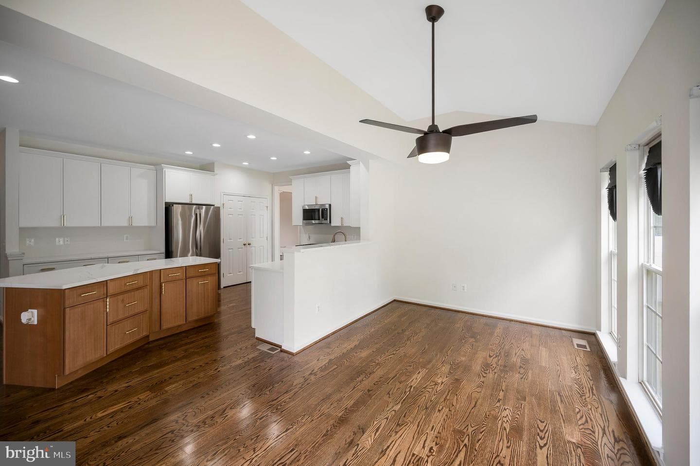 14 River Oak Drive photo 28