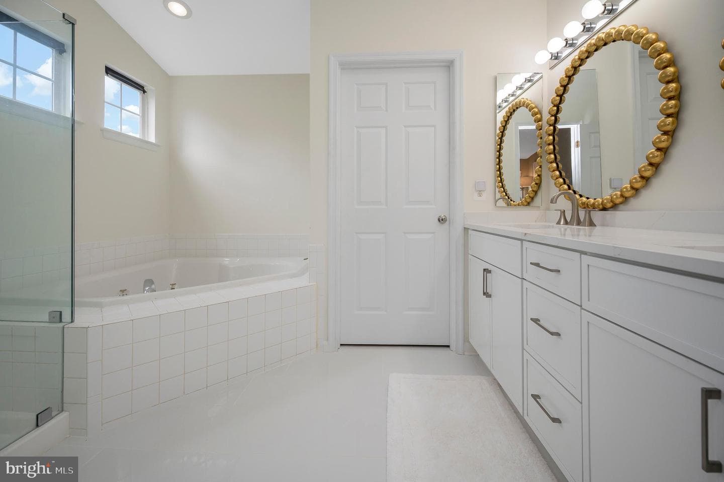 14 River Oak Drive photo 37