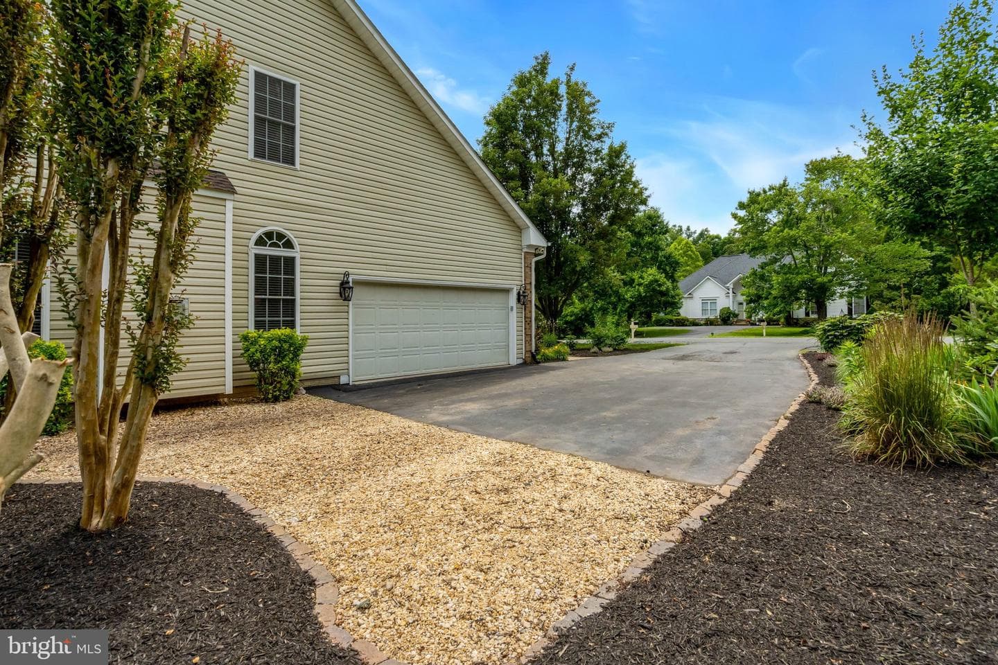 3 Planters Place photo 69