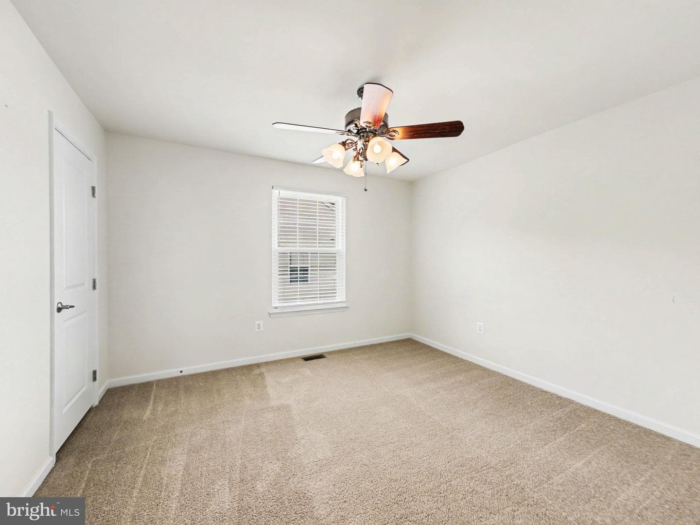 5 Taylors Hill Way photo 18