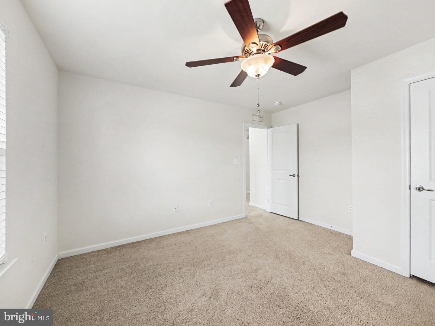 5 Taylors Hill Way photo 24