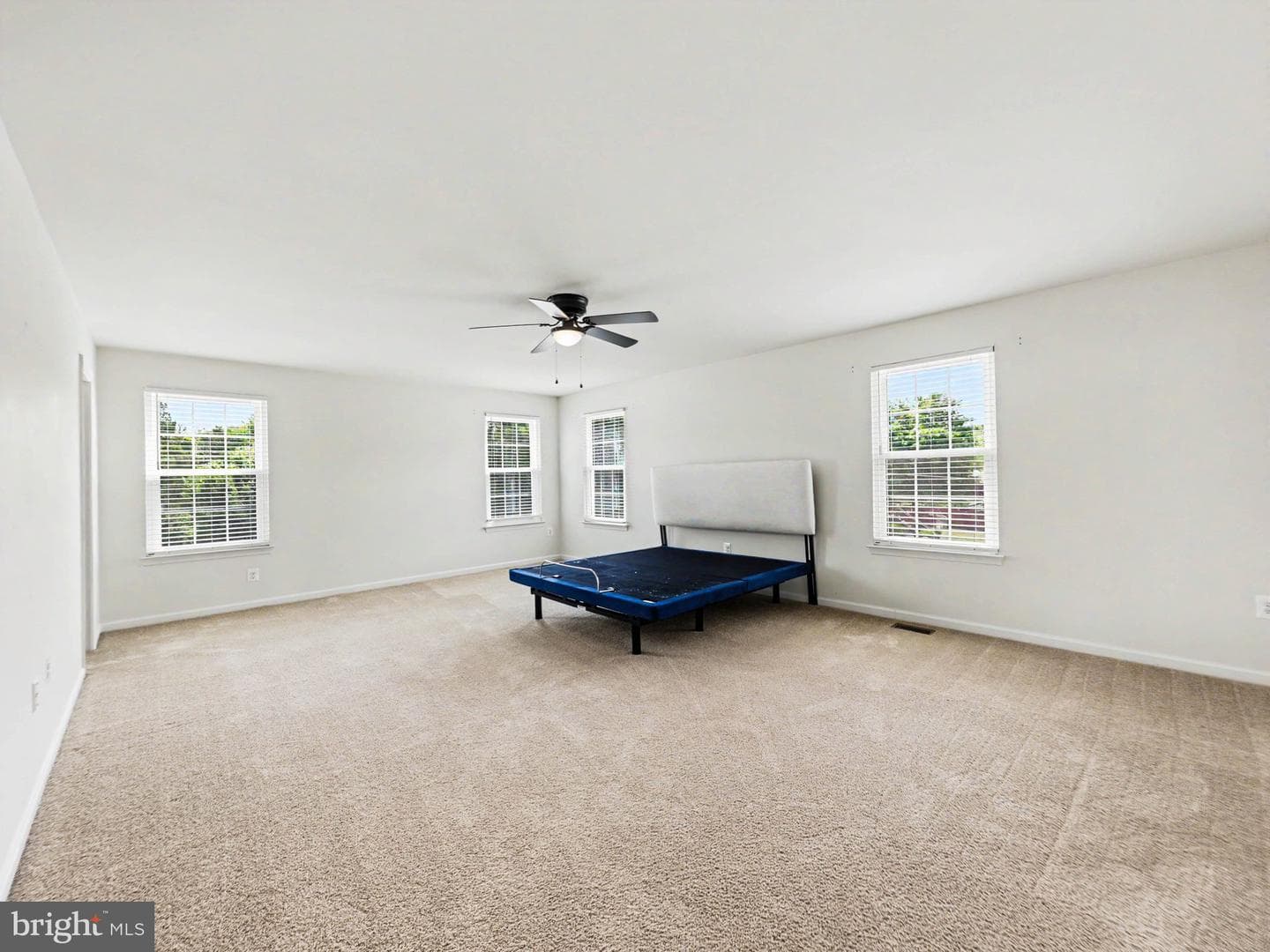 5 Taylors Hill Way photo 36