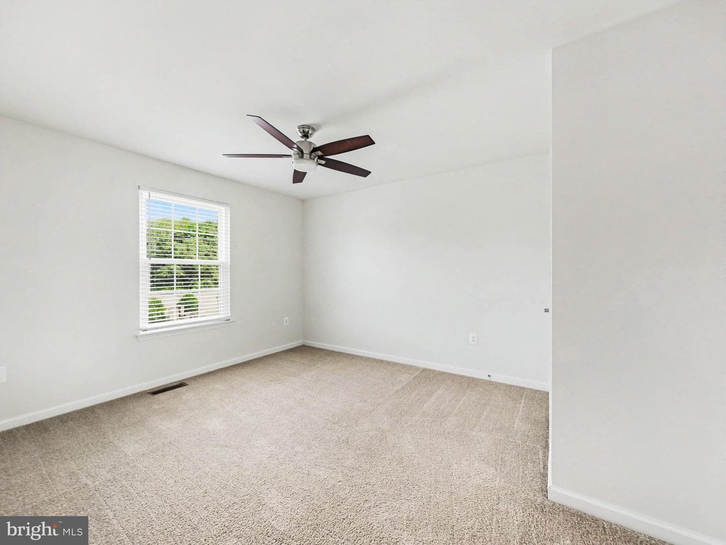 5 Taylors Hill Way photo 37
