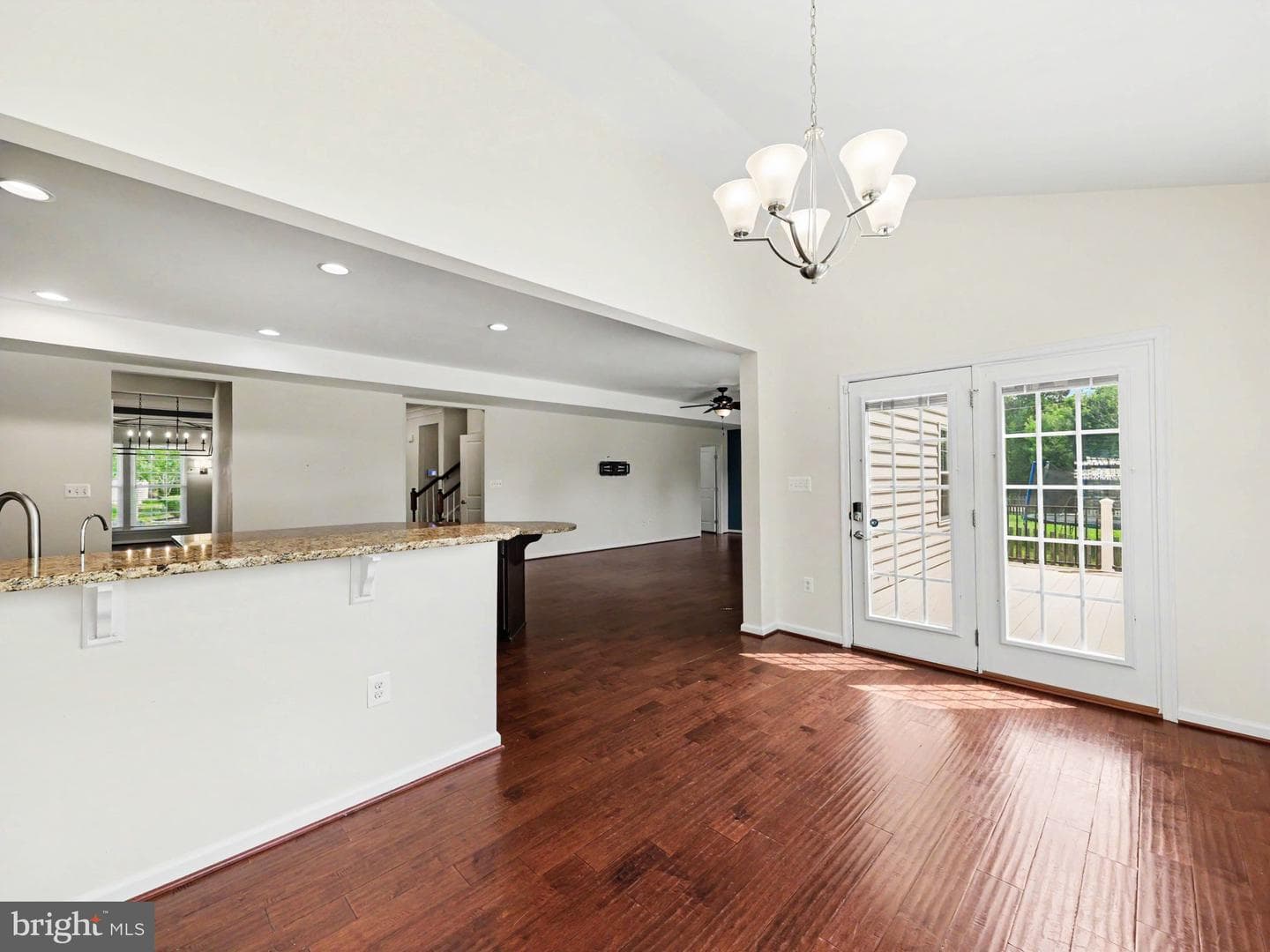 5 Taylors Hill Way photo 39