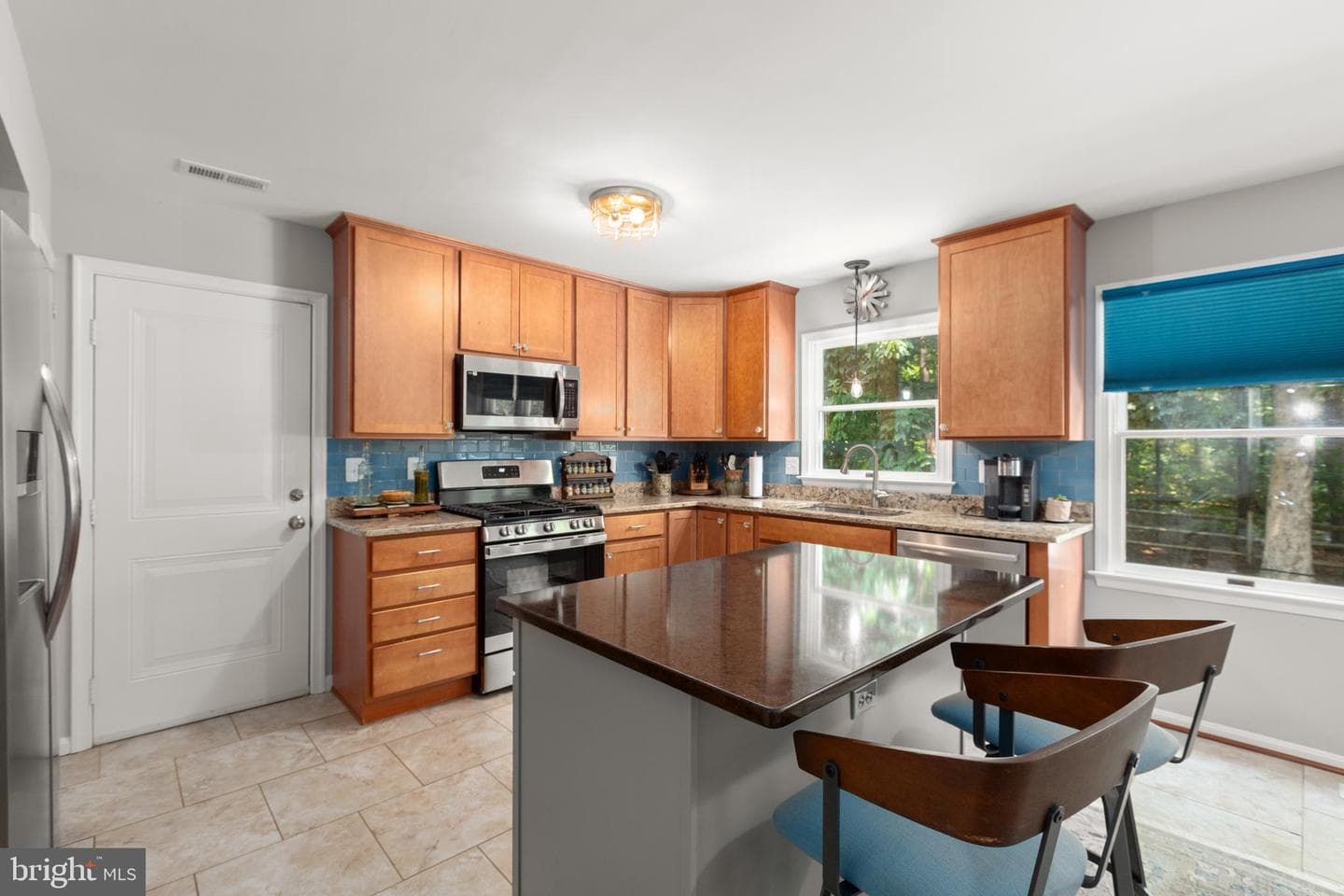 96 Holly Circle photo 14