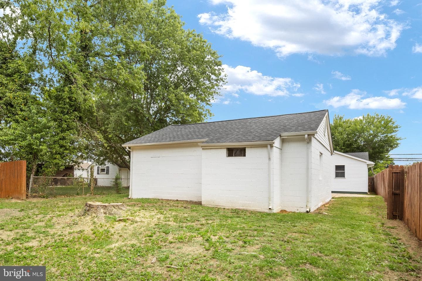 409 Pratt Street photo 53