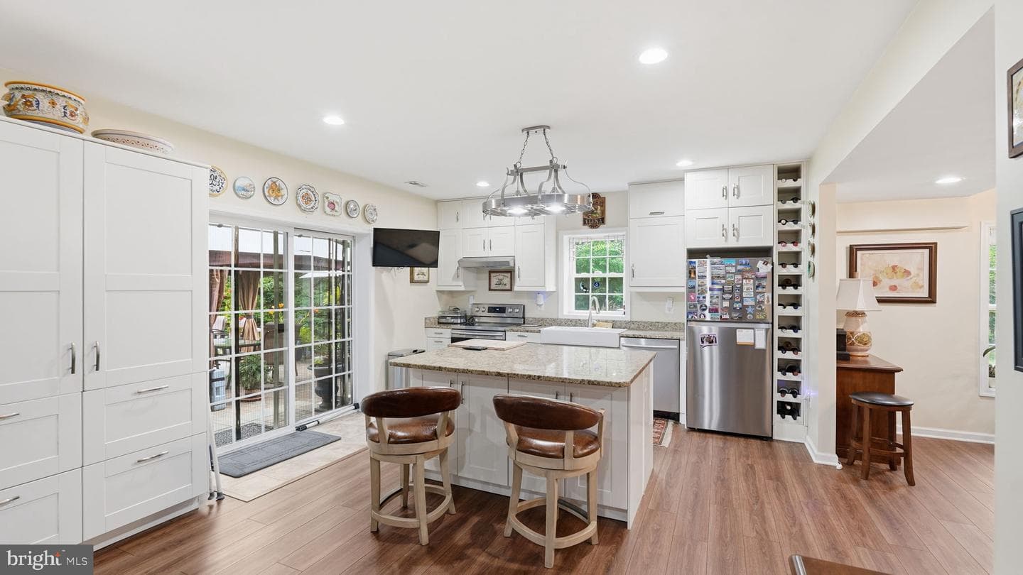 12 Whistler Way photo 37
