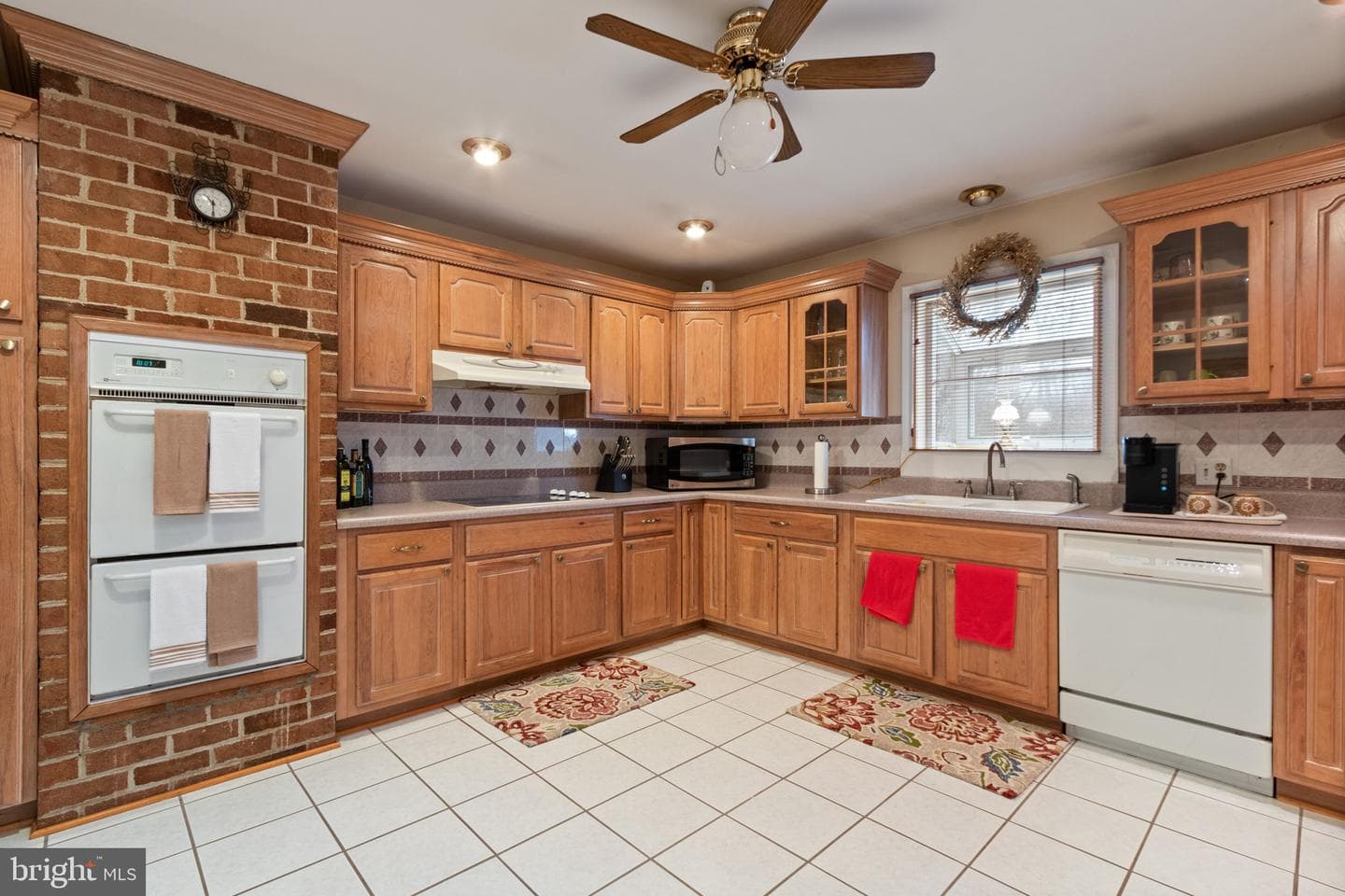 54 Richards Ferry Road photo 8